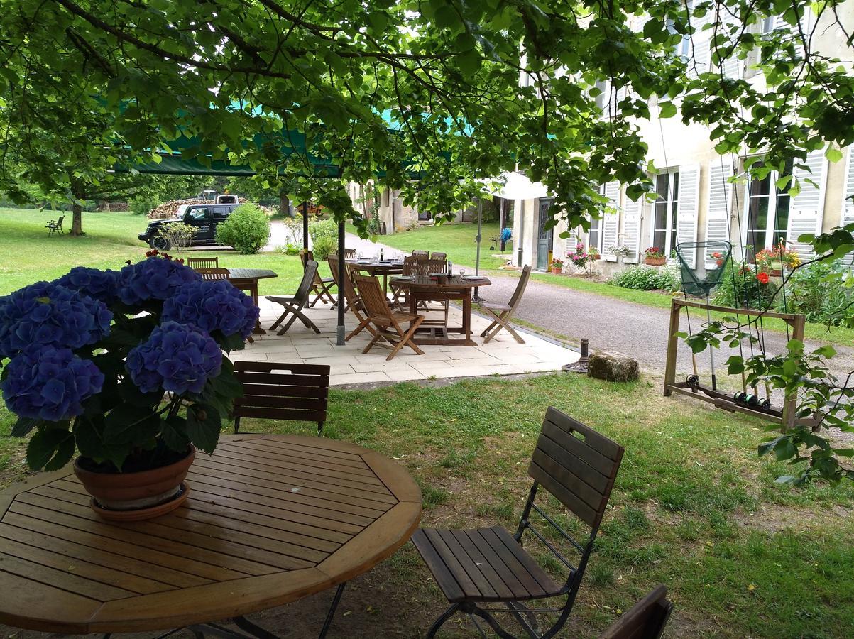 Lodge Hotel De Sommedieue Verdun 外观 照片